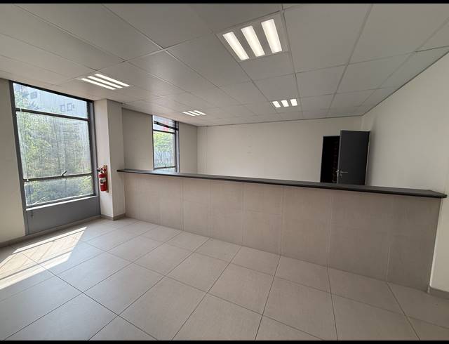 216M² OFFICE TO LET IN ROSEBANK